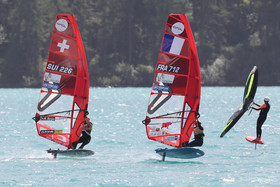 sui226-fra712-2.jpg