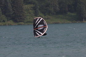 7c8a4759.jpg